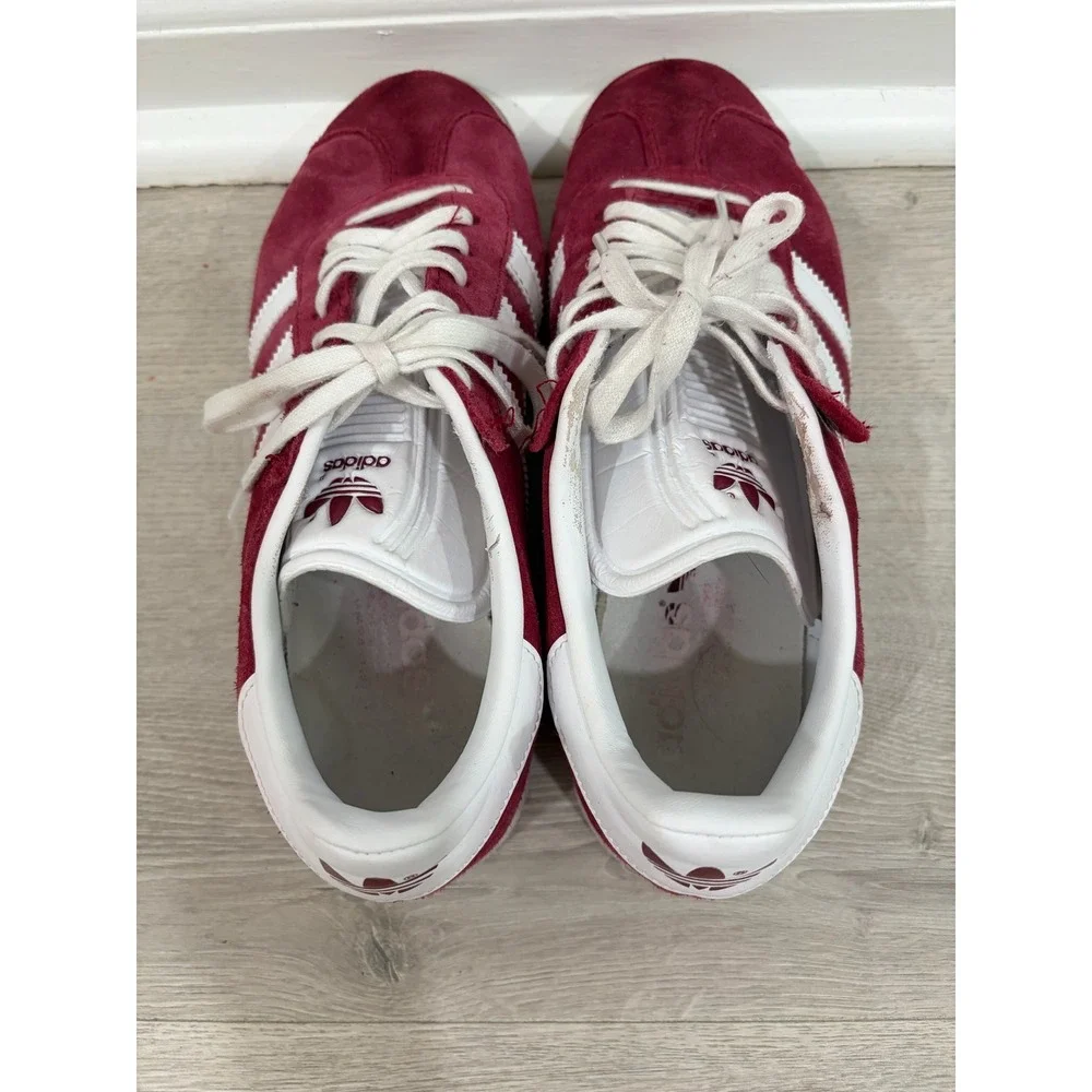 Adidas Gazelle Mens Burgundy White Suede Low Top Sneakers B41645 Size 7 Athletic